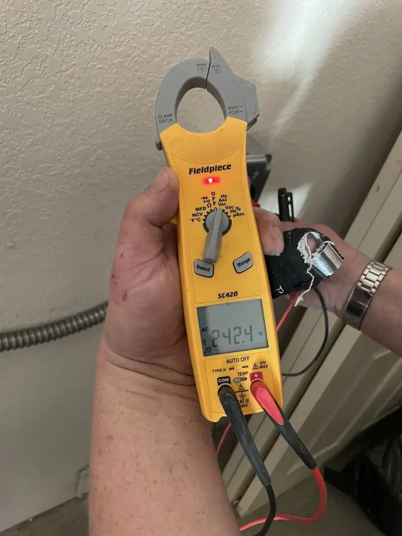 Voltage testing with clamp meter during Circuit Breaker Repair in Orwigsburg